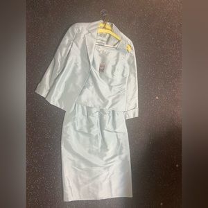 Allison W silk 3 piece Ladies skirt suit-XS